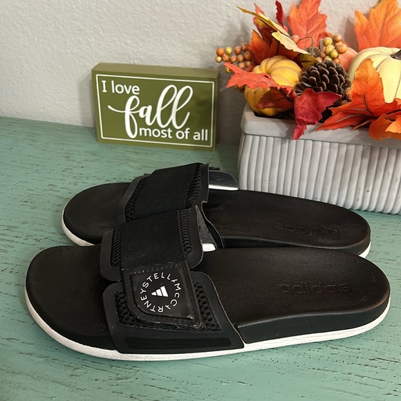 Adidas slides SZ 9 Mens - Picture 2 of 4